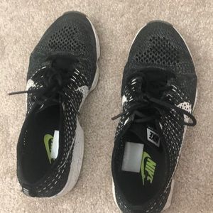 Nike zoom athletic shoes
